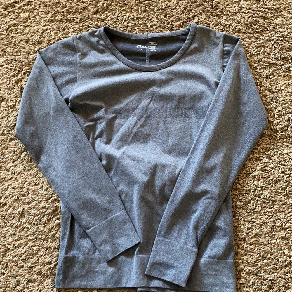ZYIA active performance top! NWOT!